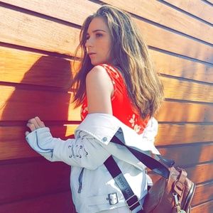 Meet your Posher, Katelyn